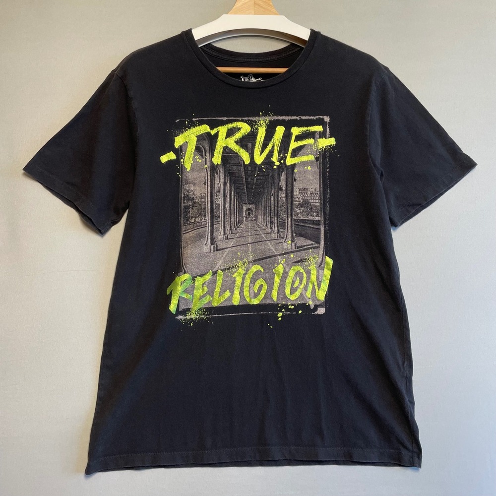 True Religion Mens Black Graphic‎ T Shirt World Tour 100% Cotton Size M